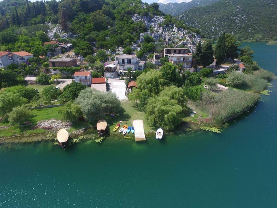 Apartments Bogunovic Ploce  Buitenkant foto